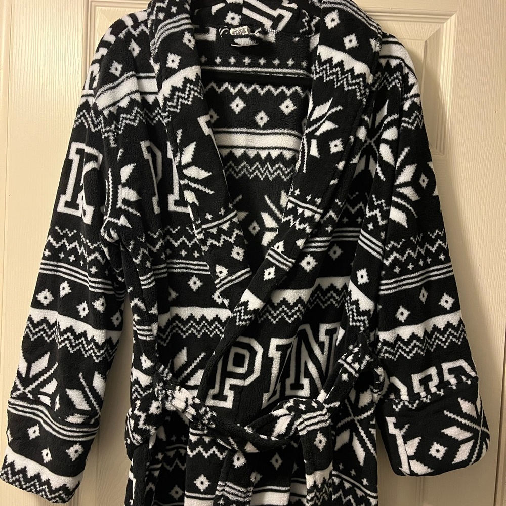 Victoria's Secret PINK Black and White Short Robe, Size M